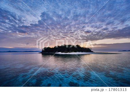 Brother desert island El Nido Palawan Philippines Brother desert island El Nido Palawan Philippines 17801313