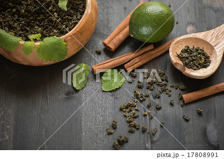 berries  tea 17808991
