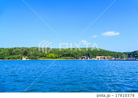 能登半島 七尾北湾の漁港 能登半島 七尾北湾の漁港 17810378