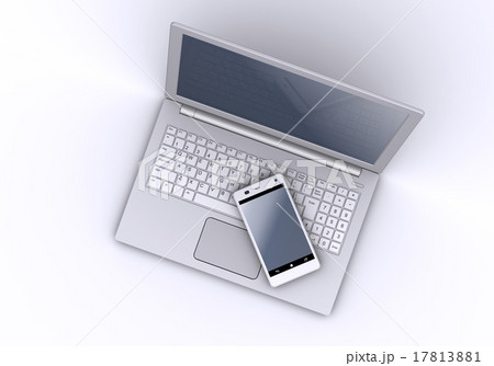 スマートフォンとノートパソコン スマートフォンとノートパソコン 17813881