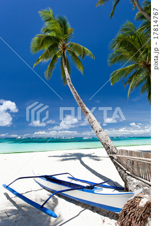 Tropical beach view Tropical beach view 17814767