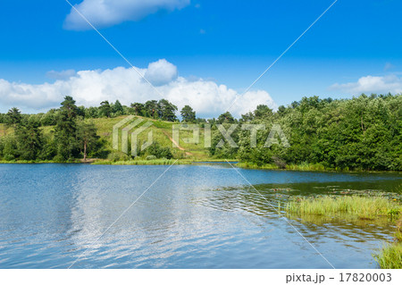 Landscape with lake 17820003