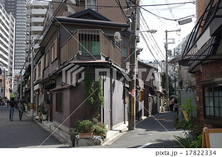 中崎町の路地 17822334