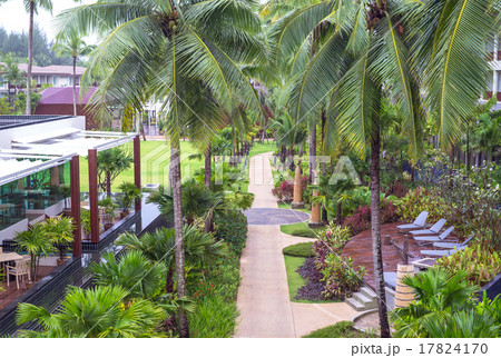 KHAOLAK, THAILAND - OCT 31 : Architecture exterior with walkway KHAOLAK, THAILAND - OCT 31 : Architecture exterior with walkway 17824170