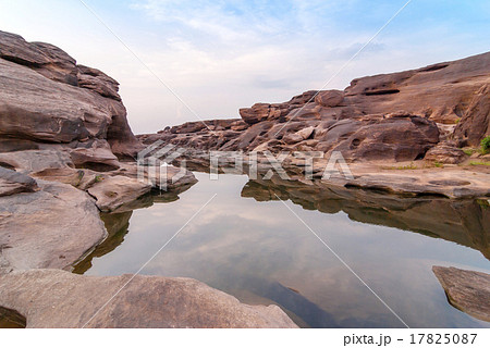 Sam pan bok grand canyon, Ubon Ratchathani, Thailand Sam pan bok grand canyon, Ubon Ratchathani, Thailand 17825087