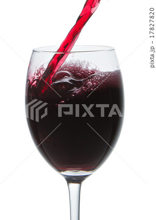 red wine glass 17827820