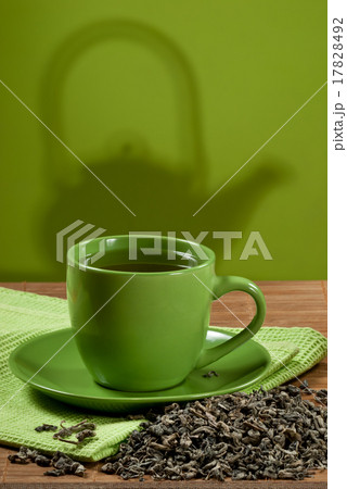 tea tea 17828492