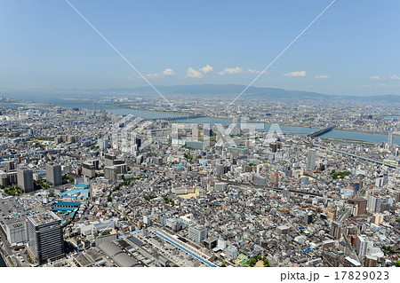 大阪市此花区を空撮 17829023