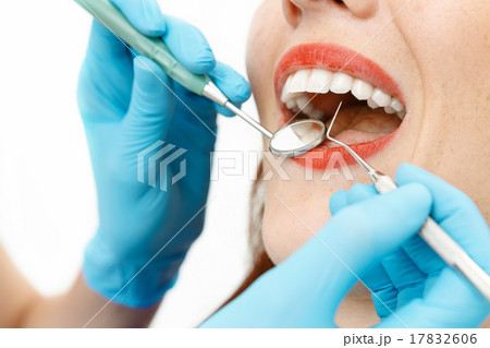 Young girl having a dental checkup Young girl having a dental checkup 17832606