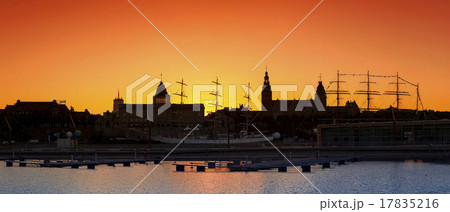 Silhouette of Szczecin (Stettin) City waterfront. 17835216