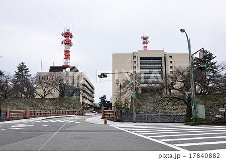 福井県福井市 福井城跡の県庁と警察本部 福井県福井市 福井城跡の県庁と警察本部 17840882
