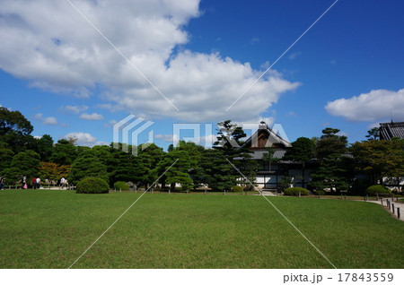京都「二条城」:本丸御殿と庭園 京都「二条城」:本丸御殿と庭園 17843559