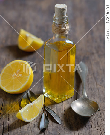 Liver Detox with olive oil and  lemon fruits 17846553