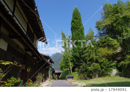 妻籠宿(つまごじゅく) 中山道の宿場町 鯉岩 妻籠宿(つまごじゅく) 中山道の宿場町 鯉岩 17849091