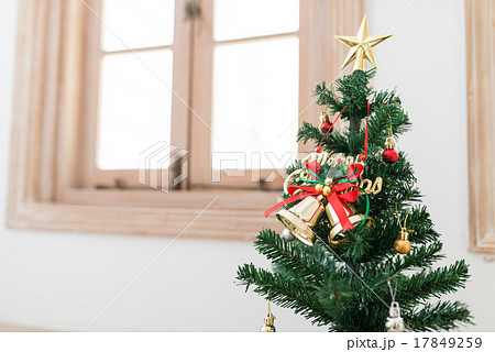 クリスマスシーズン クリスマスシーズン 17849259