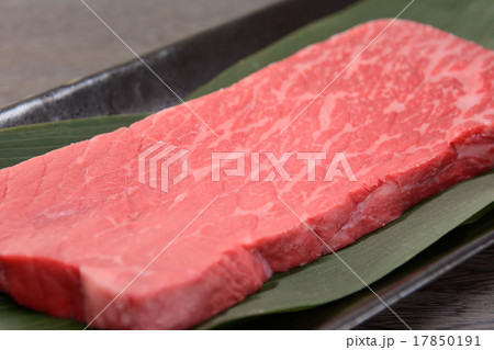 おいしい黒毛和牛ステーキ用 おいしい黒毛和牛ステーキ用 17850191