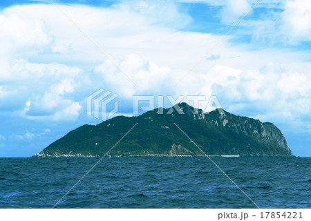 沖ノ島 17854221
