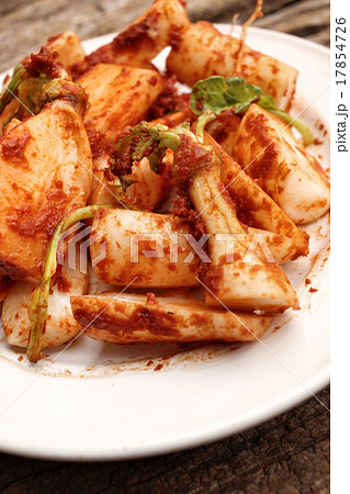 Daikon radishes kimchi korean food Daikon radishes kimchi korean food 17854726