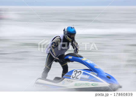 ジェットスキー 17860839