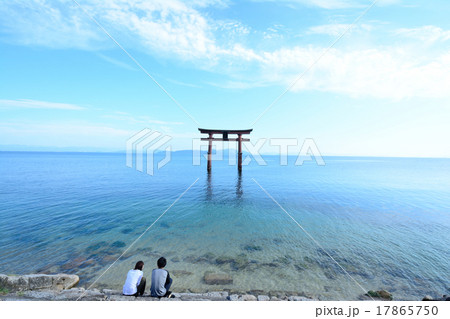 湖上の鳥居（２） 17865750