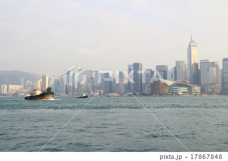 the harbour of Hong Kong at daytime the harbour of Hong Kong at daytime 17867848