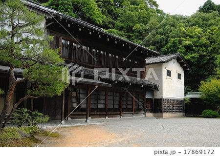 茶道を伝える　中村記念美術館 17869172