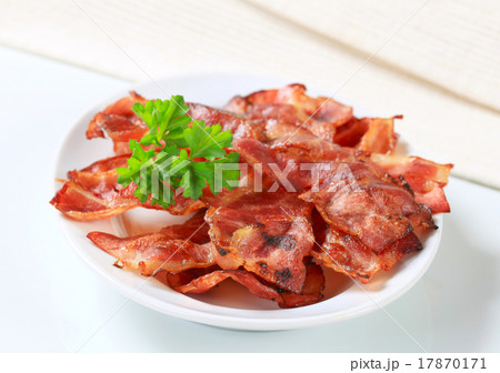 Crispy bacon strips Crispy bacon strips 17870171
