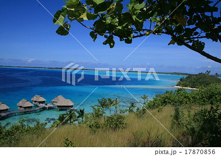 タヒチの海 17870856