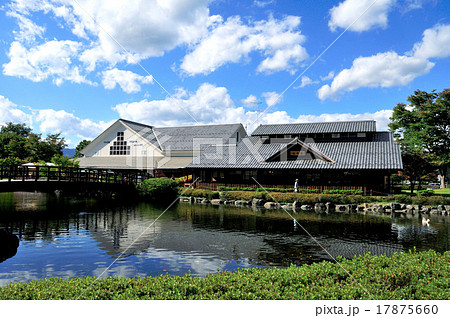 群馬県川場村　道の駅「田園プラザ川場」 17875660