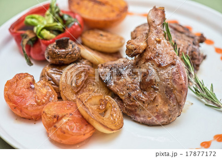 grilled duck legs 17877172