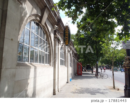 ロンドンの街並み ロンドンの街並み 17881443