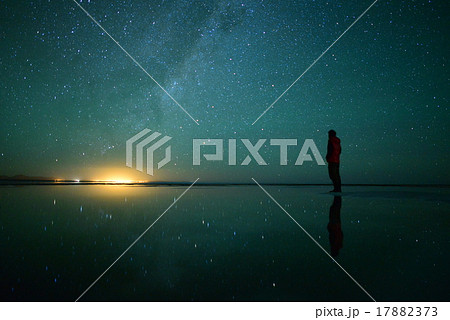 ウユニ塩湖の星空 ウユニ塩湖の星空 17882373