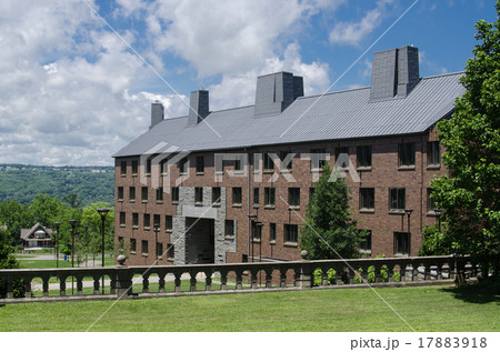 コーネル大学キャンパス　Cornell University Campus 17883918