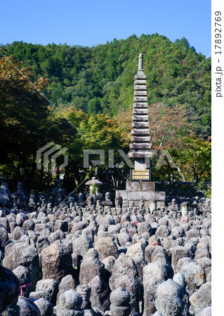 化野念仏寺　西院の河原 17892769