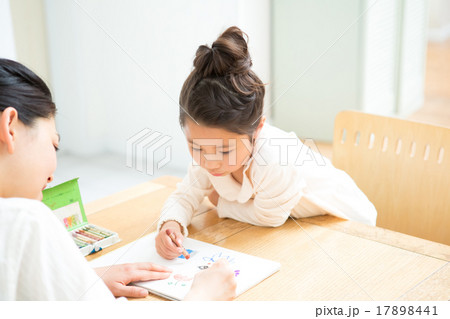 mother and child 2 17898441