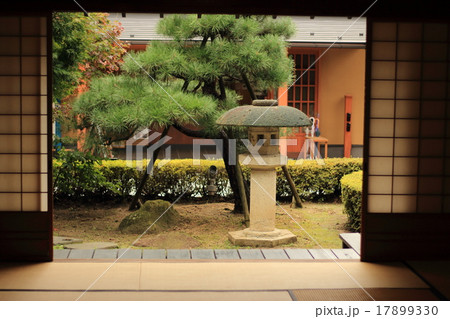 日本庭園 17899330