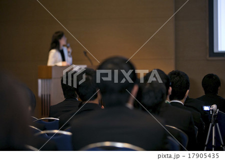 講演会風景 講演会風景 17905435