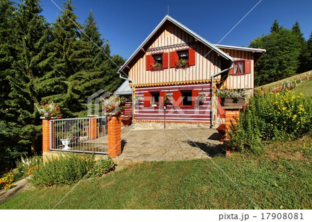 Motley cottage Motley cottage 17908081