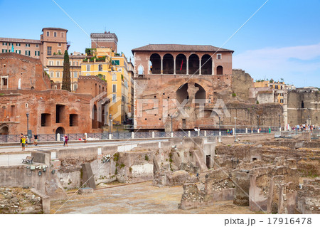 Remains of Imperial forums in Rome 17916478