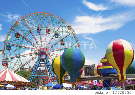 Ferris wheel against blue sky Ferris wheel against blue sky 17929256