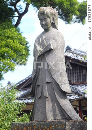 中山愛子像 17933678