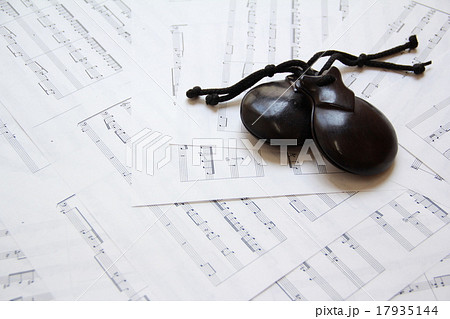 カスタネット 17935144