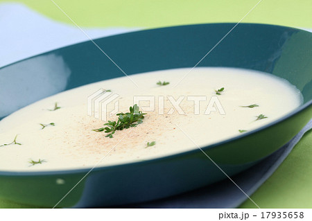 Potato cream soup 17935658