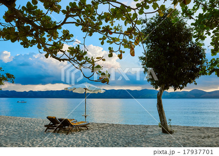 coron white sand beach Palawan Philippines coron white sand beach Palawan Philippines 17937701