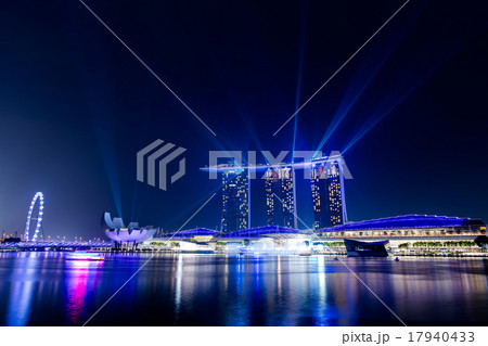 シンガポール 17940433