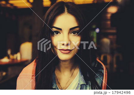 Close-up portrait of young woman 17942496