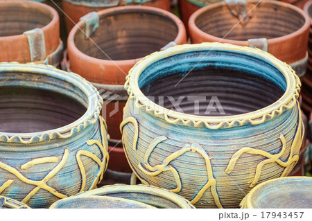 Earthenware Crockery 17943457