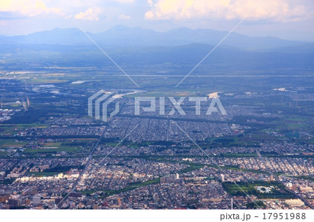 手稲山から見る石狩平野～日差しに輝く茨戸川と石狩川 17951988