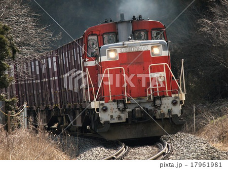 石巻線 DE10  貨物列車 石巻線 DE10  貨物列車 17961981