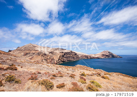 Ponta de Sao Lourenco 17971519